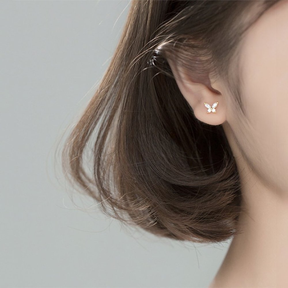 Mini 🦋 925 silver/zircon earrings